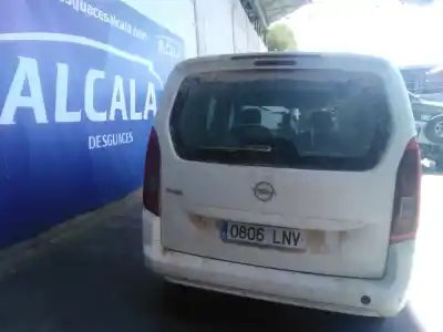 Veículo de Sucata opel combo life * do ano 2021 alimentado yh01