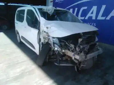 Veículo de Sucata opel combo life * do ano 2021 alimentado yh01