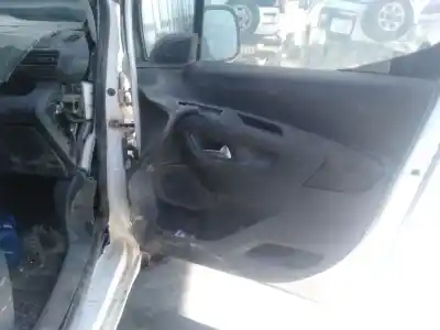 Veículo de Sucata opel combo life * do ano 2021 alimentado yh01