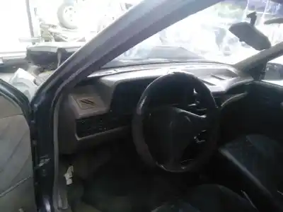 Veículo de Sucata OPEL KADETT E GL Berlina do ano 1989 alimentado SV