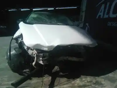 Veículo de Sucata land rover evoque 2.0 td4 cat do ano 2014 alimentado 224dt