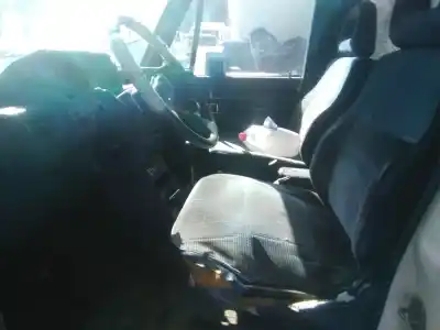 Veículo de Sucata mitsubishi pajero l040 do ano 1989 alimentado 