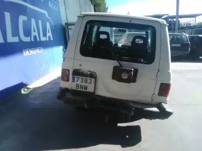 Veículo de Sucata mitsubishi pajero l040 do ano 1989 alimentado 