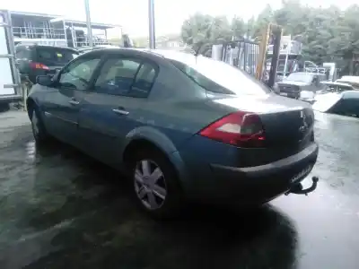 Vehículo de desguace RENAULT                                            MEGANE II SEDÁN (LM0/1_)                                                                                                                                                                                                                                   1.9 CDI                                                                                                                                                                                                                                                    del año 2005 con motor F9Q B8