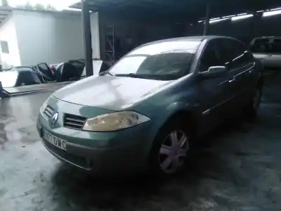 Vehículo de desguace renault                                            megane ii sedán (lm0/1_)                                                                                                                                                                                                                                   1.9 cdi                                                                                                                                                                                                                                                    del año 2005 con motor f9q b8