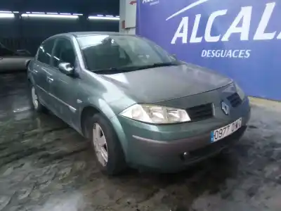 Vehículo de desguace renault                                            megane ii sedán (lm0/1_)                                                                                                                                                                                                                                   1.9 cdi                                                                                                                                                                                                                                                    del año 2005 con motor f9q b8