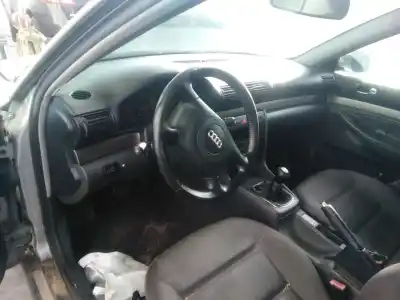 Здавання транспортного засобу audi a4 b5 (8d2) 1.8 t року 1999 потужний apu