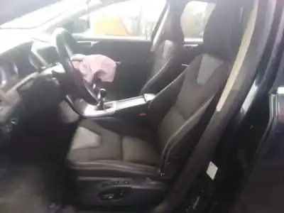 Sloopvoertuig volvo xc60 i suv (156) d3 / d4 van het jaar 2012 aangedreven d5204t3