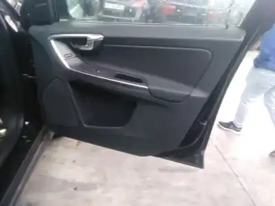 Sloopvoertuig VOLVO XC60 I SUV (156) D3 / D4 van het jaar 2012 aangedreven D5204T3