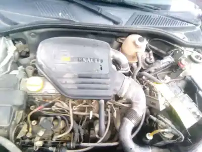 Veículo de Sucata RENAULT CLIO II (BB_, CB_) 1.9 D (B/CB0E, BB0J) do ano 1999 alimentado F8Q K6