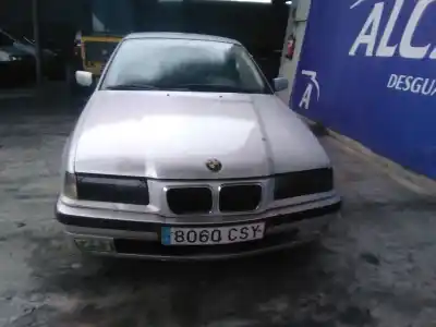 Sloopvoertuig bmw 3 compact (e36) 318 tds van het jaar 2000 aangedreven 17-4t-1d
