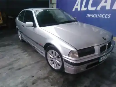 Sloopvoertuig bmw 3 compact (e36) 318 tds van het jaar 2000 aangedreven 17-4t-1d