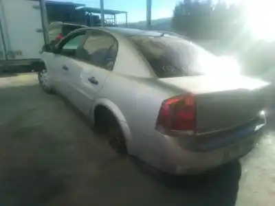 Veículo de Sucata opel vectra c (z02) 2.0 dti 16v (f69) do ano 2003 alimentado y 20 dth