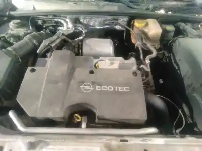 Veículo de Sucata opel vectra c (z02) 2.0 dti 16v (f69) do ano 2003 alimentado y 20 dth