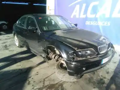 Sloopvoertuig bmw 3 (e46) 318 i van het jaar 2004 aangedreven n46b20a