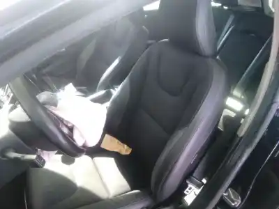 Здавання транспортного засобу volvo v60 i (155) d3 року 2015 потужний d4204t9