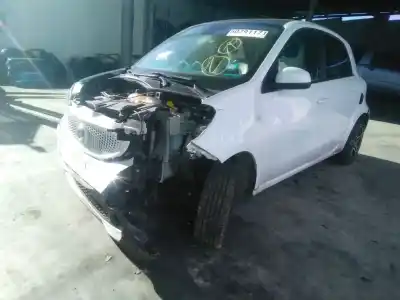 Scrapping Vehicle smart forfour fastback (453) 1.0 (453.042, 453.043) of the year 2015 powered m 281.920