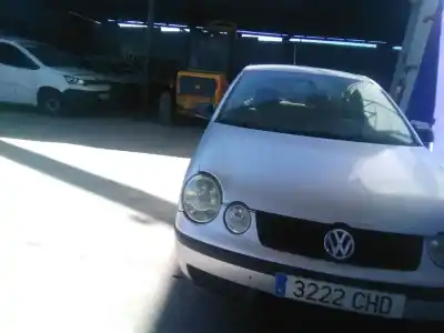 Veículo de Sucata volkswagen polo (9n_, 9a_) 1.2 12v do ano 2003 alimentado azq