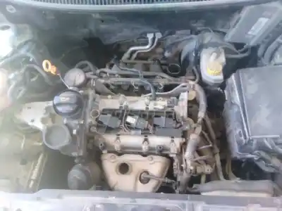 Veículo de Sucata volkswagen polo (9n_, 9a_) 1.2 12v do ano 2003 alimentado azq