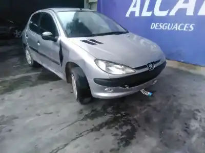 Hurda Aracı peugeot                                            206 hatchback (2a/c)                                                                                                                                                                                                                                       2.0 hdi 90                                                                                                                                                                                                                                                 yılın 2001 güçlü rhy