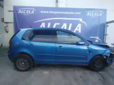 Veículo de Sucata VOLKSWAGEN POLO IV SEDÁN (9A4, 9A2, 9N2, 9A6) 1.9 SDI do ano 2002 alimentado ASY