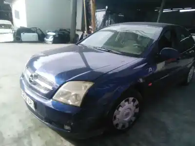 Veículo de Sucata opel vectra c (z02) 2.2 dti 16v (f69) do ano 2003 alimentado y 22 dtr