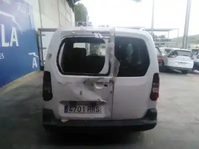 Veículo de Sucata peugeot partner tepee 1.6 hdi 90 do ano 2013 alimentado 9h06