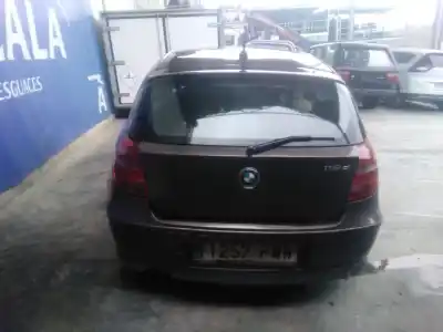 Veículo de Sucata bmw 1 (e87) 118 d do ano 2007 alimentado n47d20a