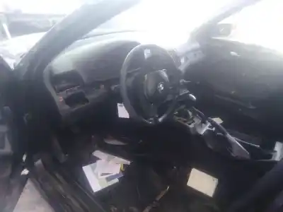 Sloopvoertuig bmw 3 (e46) 320 d van het jaar 2000 aangedreven m47 d20 (204d1)