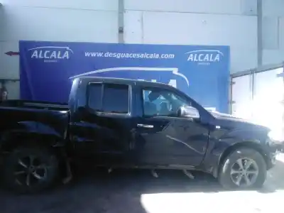 Veículo de Sucata nissan np300 navara (d40) 2.5 dci 4wd do ano 2005 alimentado yd25