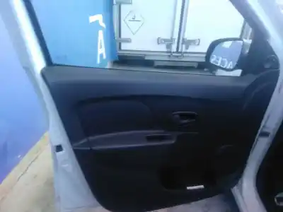 Veicolo di demolizione dacia sandero ii 1.2 dell'anno 2016 alimentato d4f 732