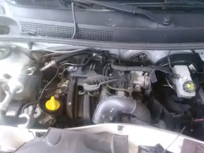 Veicolo di demolizione dacia sandero ii 1.2 dell'anno 2016 alimentato d4f 732