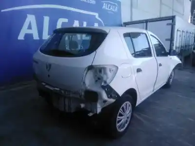 Veicolo di demolizione dacia sandero ii 1.2 dell'anno 2016 alimentato d4f 732