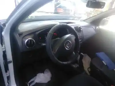 Veicolo di demolizione dacia sandero ii 1.2 dell'anno 2016 alimentato d4f 732