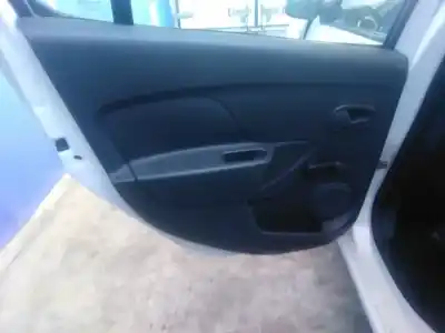 Veicolo di demolizione dacia sandero ii 1.2 dell'anno 2016 alimentato d4f 732