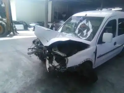 Здавання транспортного засобу opel combo furgoneta/monovolumen 1.7 dti 16v року 2004 потужний y17dt