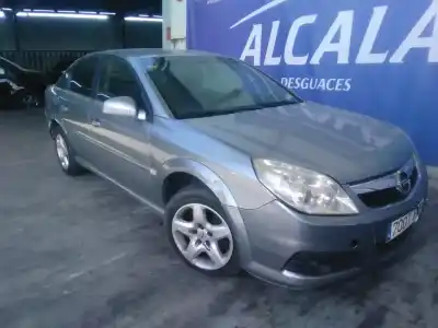 Scrapping Vehicle opel vectra c gts (z02) 1.9 cdti (f68) of the year 2007 powered z 19 dth