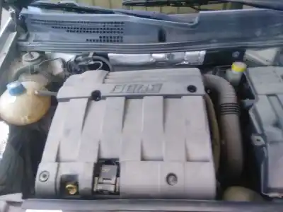 Veículo de Sucata fiat stilo (192_) 1.6 16v (192_xb1a) do ano 2003 alimentado 182 b6.000