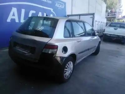 Veículo de Sucata fiat stilo (192_) 1.6 16v (192_xb1a) do ano 2003 alimentado 182 b6.000