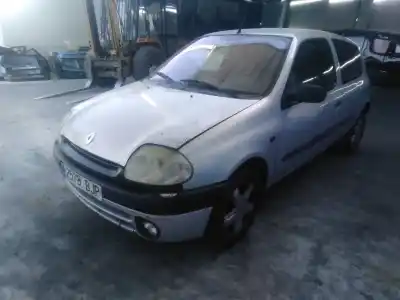 Veículo de Sucata renault clio ii (bb_, cb_) 1.9 dti (b/cb0u) do ano 2001 alimentado f9q r7