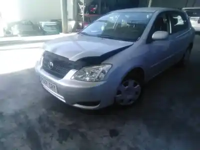 Scrapping Vehicle toyota corolla (_e12_) 2.0 d-4d (cde120_) of the year 2004 powered 1cd-ftv