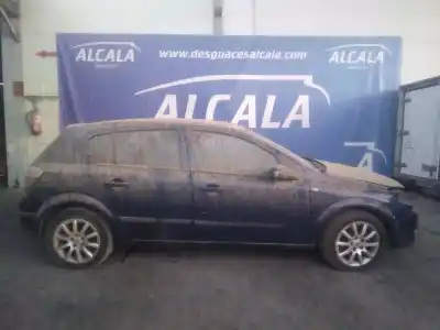 Veículo de Sucata OPEL ASTRA H CLASSIC FASTBACK (A04) 1.7 CDTI (L48) do ano 2004 alimentado 17 D