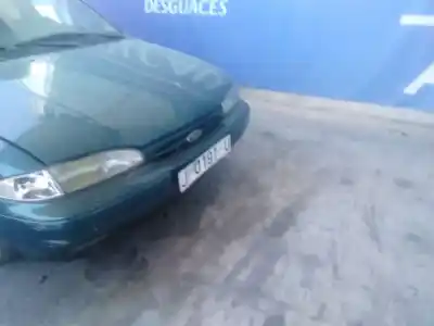 Veicolo di demolizione ford mondeo i sedán (gbp) 2.0 i 16v dell'anno 1993 alimentato nga