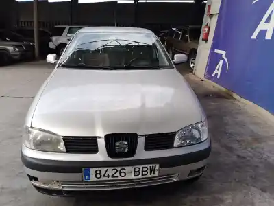 Scrapping Vehicle seat ibiza ii (6k1) 1.0 i of the year 2000 powered aua