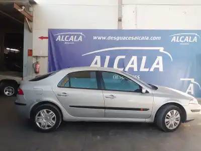 Scrapping Vehicle renault laguna ii (bg0/1_) 1.9 dci (bg08, bg0g) of the year 2001 powered f9q c7