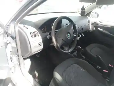 Здавання транспортного засобу skoda fabia i combi (6y5) 1.4 16v року 2005 потужний aub,bbz