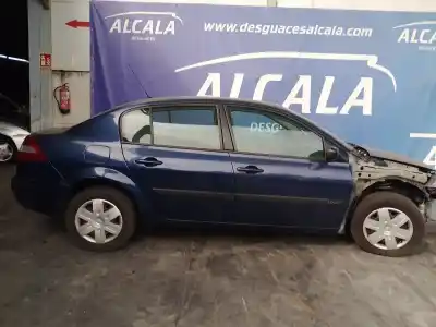 Vehículo de desguace RENAULT MEGANE II SEDÁN (LM0/1_)  del año 2006 con motor F9Q 800