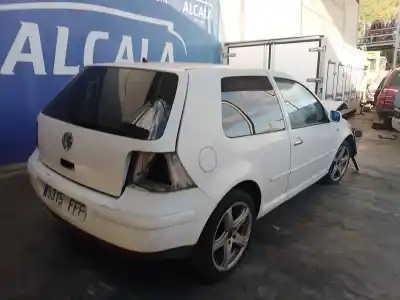 Veículo de Sucata volkswagen golf iv (1j1) 1.9 tdi do ano 2000 alimentado agr,alh