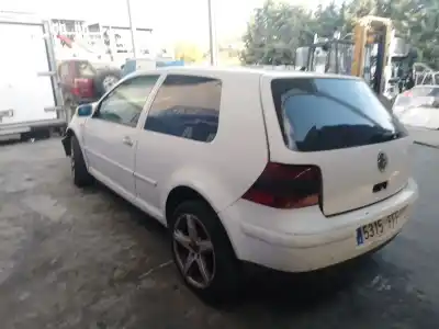 Veículo de Sucata volkswagen golf iv (1j1) 1.9 tdi do ano 2000 alimentado agr,alh
