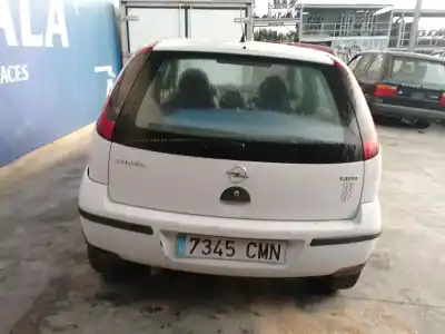 Sloopvoertuig opel corsa c (x01) 1.3 cdti (f08, f68) van het jaar 2003 aangedreven z 13 dt